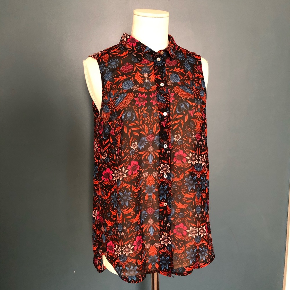 📦SOLD📦 H&M Sleeveless Blouse